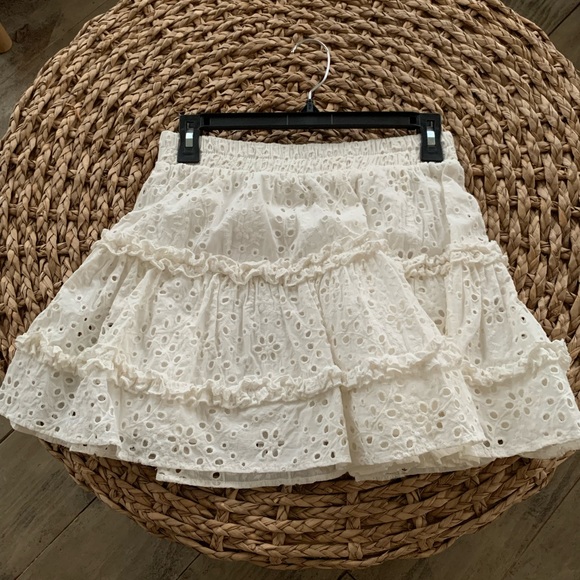 White set - Picture 3 of 5